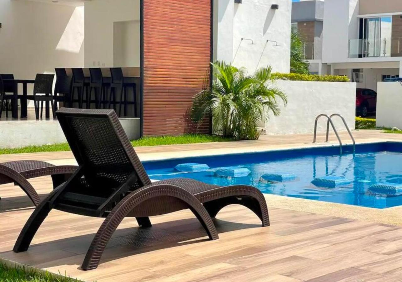 Casa Familiar En Condominio Privado Cerca De Playa 坎昆 外观 照片