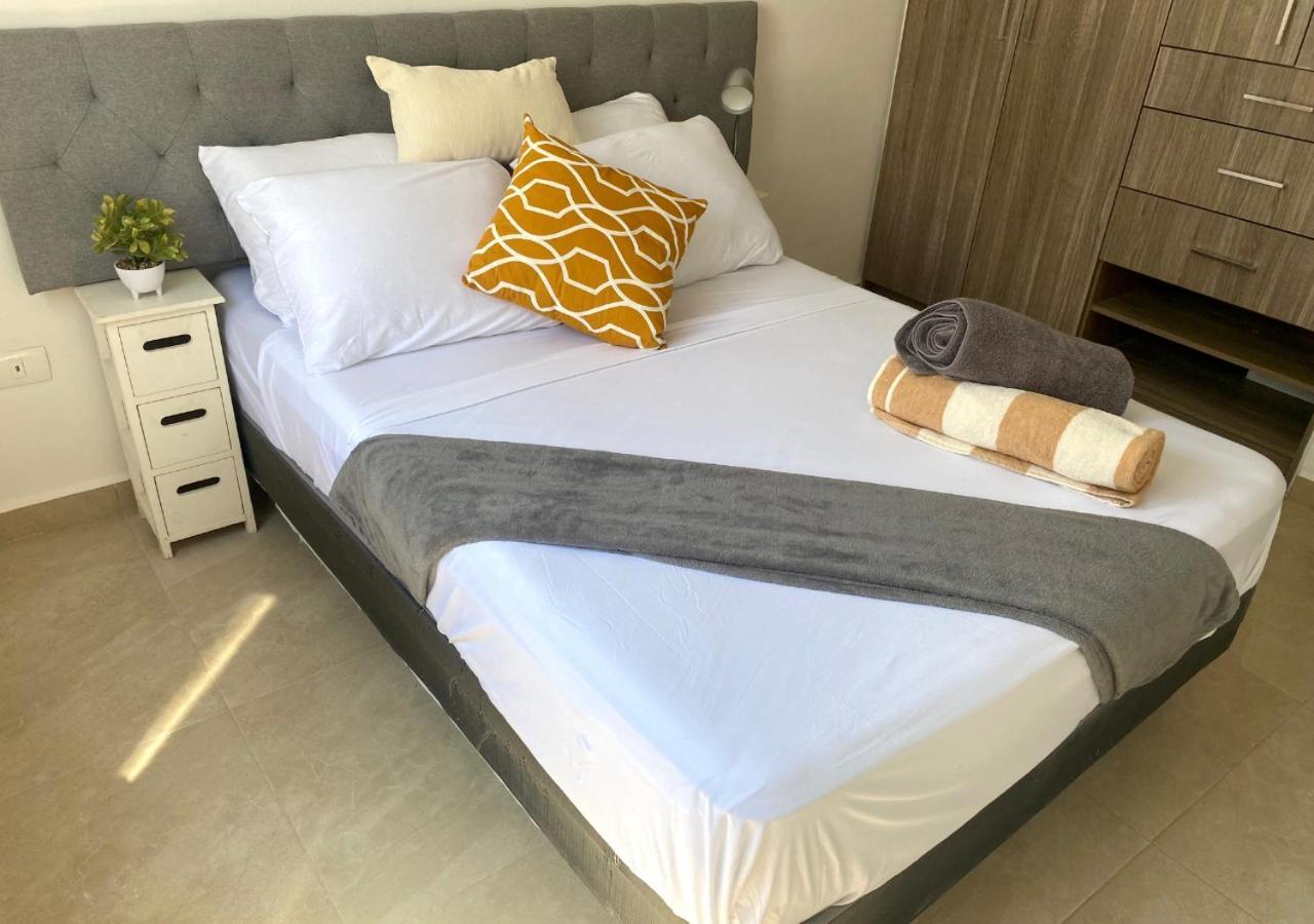 Casa Familiar En Condominio Privado Cerca De Playa 坎昆 外观 照片