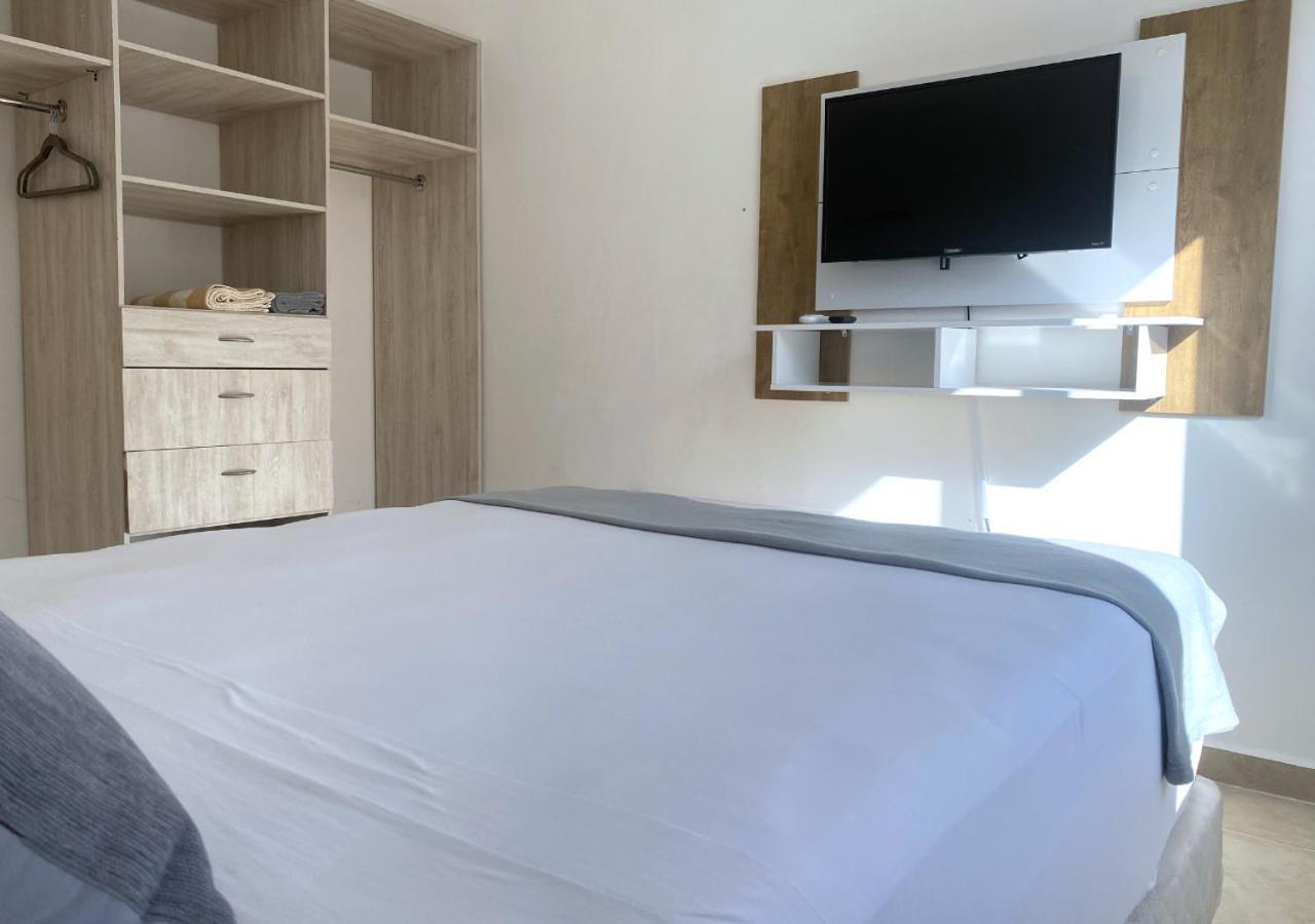 Casa Familiar En Condominio Privado Cerca De Playa 坎昆 外观 照片