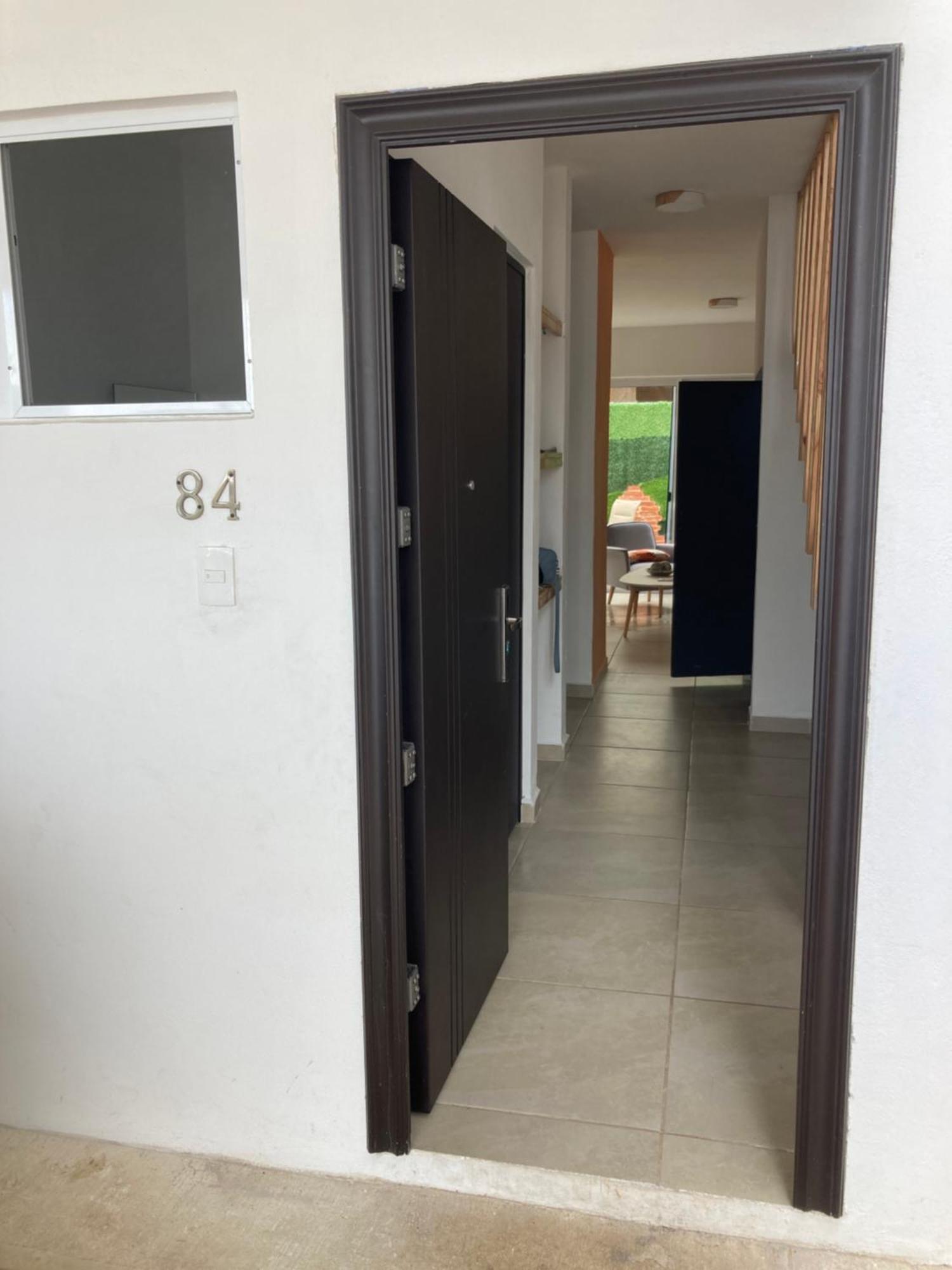 Casa Familiar En Condominio Privado Cerca De Playa 坎昆 外观 照片